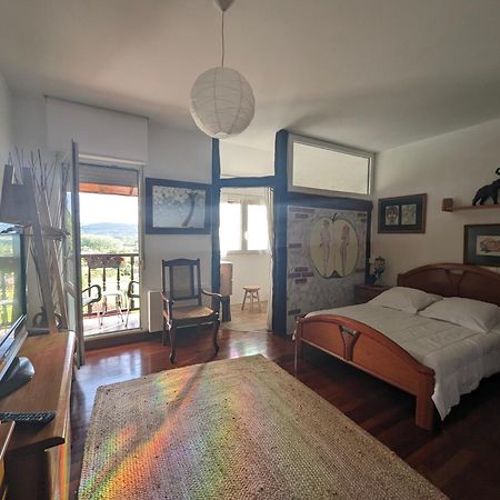 Casa Rural Bilbao Caserio Gondra Alquiler Habitaciones มุนเฮีย ภายนอก รูปภาพ