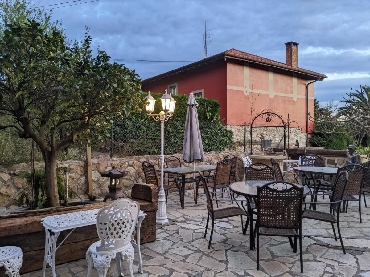 Casa Rural Bilbao Caserio Gondra Alquiler Habitaciones มุนเฮีย ภายนอก รูปภาพ