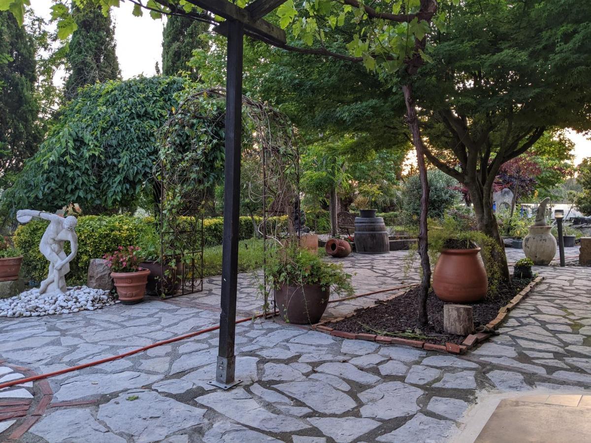Casa Rural Bilbao Caserio Gondra Alquiler Habitaciones มุนเฮีย ภายนอก รูปภาพ