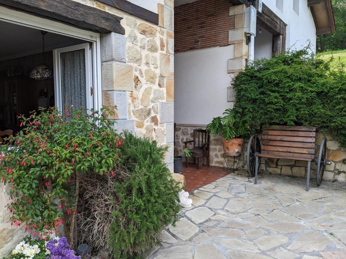 Casa Rural Bilbao Caserio Gondra Alquiler Habitaciones มุนเฮีย ภายนอก รูปภาพ
